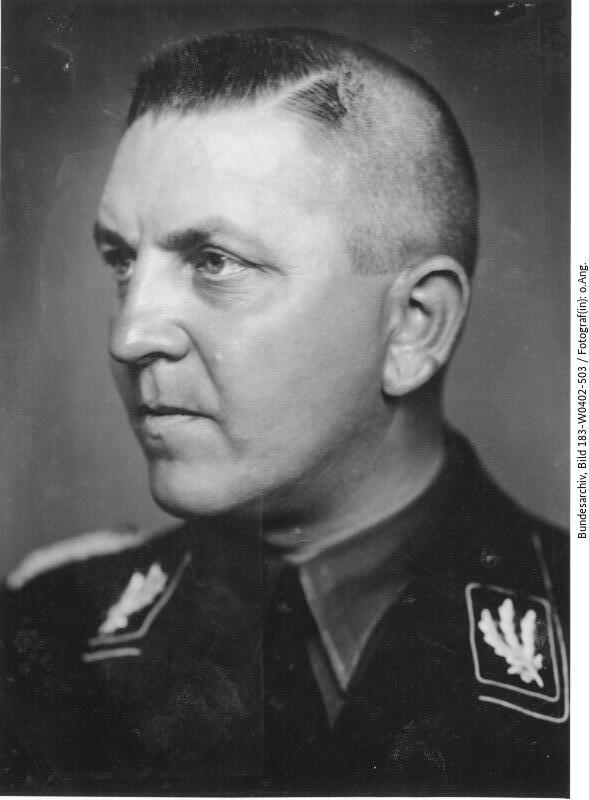  Theodor Eicke, 1942, Quelle: Bundesarchiv, Bild 183-W0402-503 / Fotograf(in): unbekannt.
