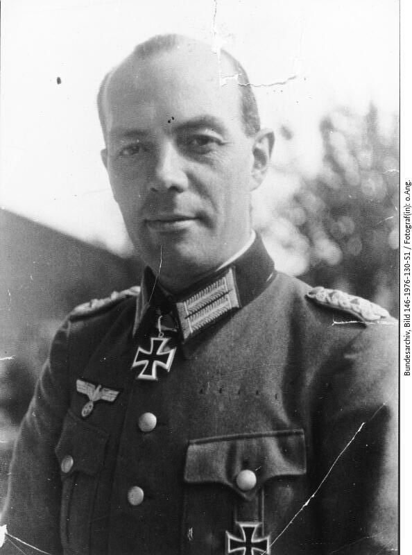  Rudolf-Christoph Freiherr von Gersdorff, 1944, Quelle: Bundesarchiv, Bild 146-1976-130-51 / Fotograf(in): unbekannt.